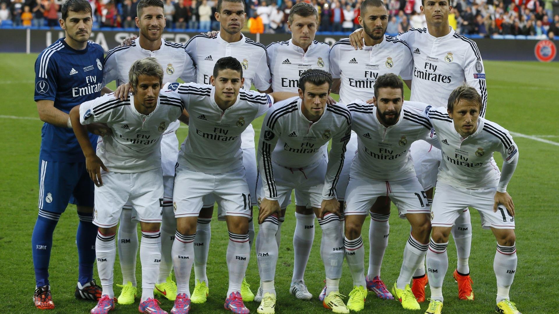 电竞与青少年:如何引导青少年健康游戏?,电竞游戏对青少年的利与弊